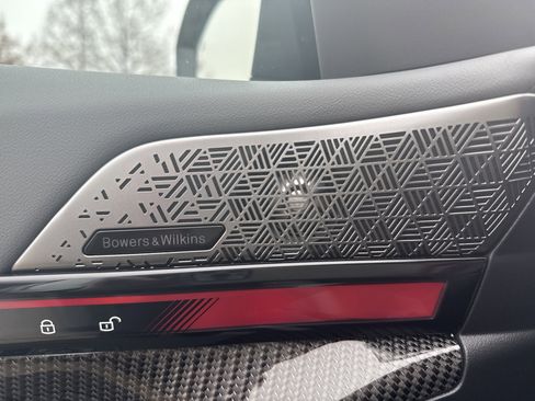 New 2026 BMW 550e xDrive AWD/4WD image 21