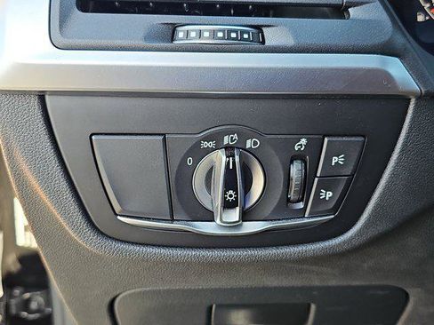 Used 2024 BMW X3 sDrive30i w/ Premium Package image 26