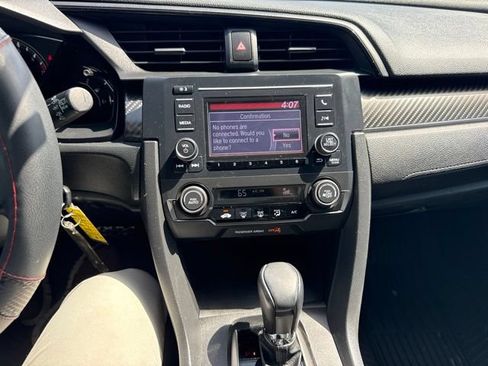Used 2018 Honda Civic Sport image 10