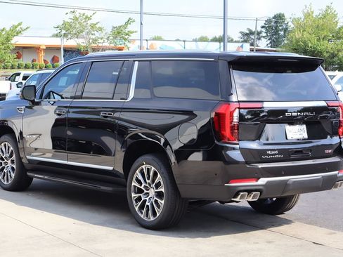 New 2026 GMC Yukon XL Denali w/ Advanced Technology Package AWD/4WD image 6