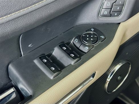 Used 2024 Ford Expedition Max Limited image 21