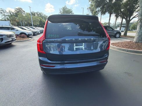 Used 2023 Volvo XC90 B5 Core w/ Climate Package AWD/4WD image 13