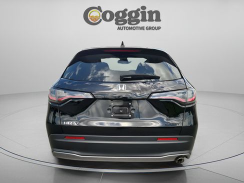 Used 2025 Honda HR-V Sport image 5