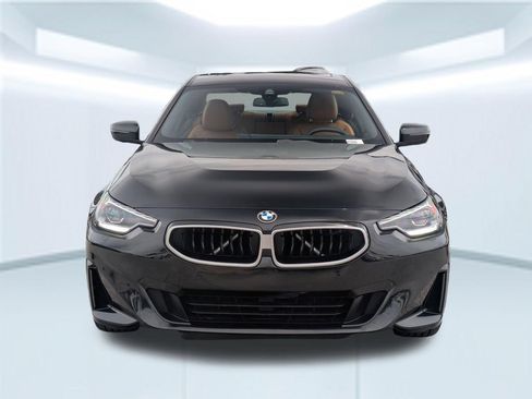 Used 2025 BMW 230i Coupe w/ Convenience Package RWD image 8