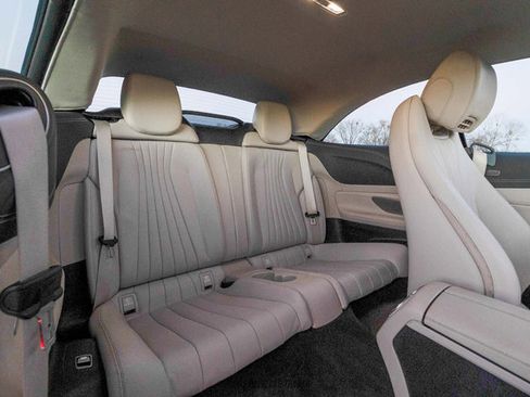 Used 2023 Mercedes-Benz E 450 Cabriolet image 45