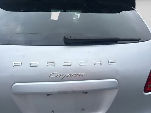Used 2012 Porsche Cayenne image 14