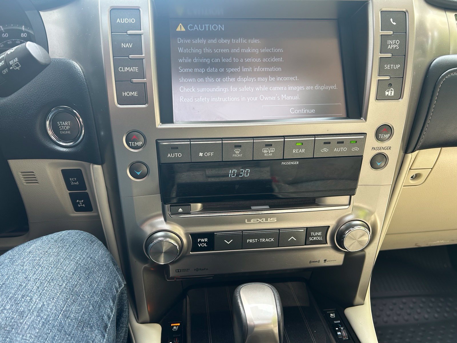 Used 2021 Lexus GX 460 Premium w/ Premium Package AWD/4WD image 19