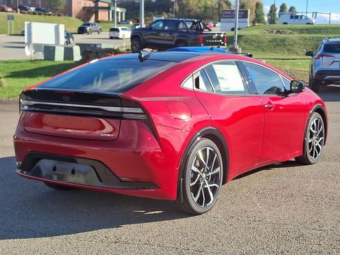 New 2026 Toyota Prius Plug-In Hybrid image 6