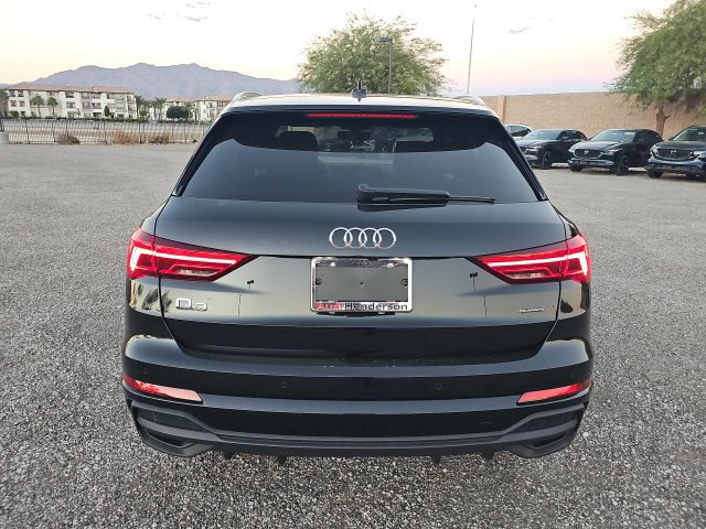 Used 2024 Audi Q3 2.0T Premium w/ Convenience Package AWD/4WD image 5