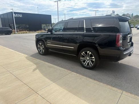 Used 2018 GMC Yukon Denali w/ Denali Ultimate Package AWD/4WD image 4