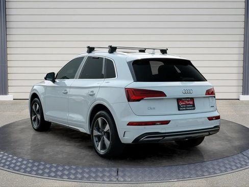 Used 2023 Audi Q5 2.0T Premium w/ Convenience Package AWD/4WD image 5