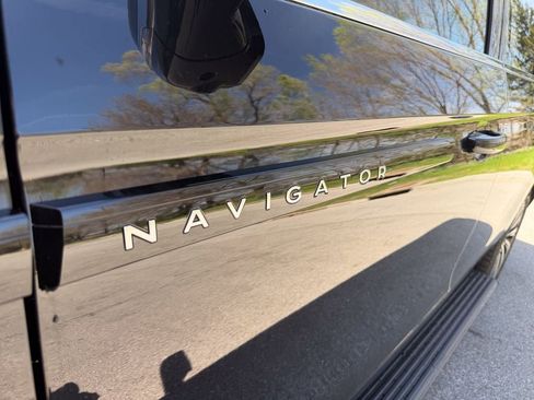 New 2026 Lincoln Navigator L Black Label AWD/4WD image 51