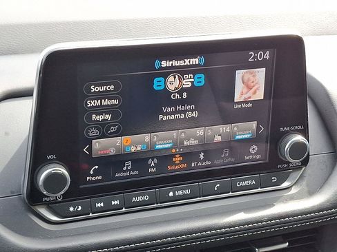 Used 2024 Nissan Rogue SV image 16