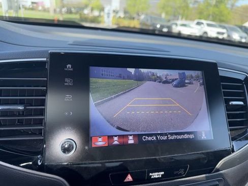 Used 2023 Honda Ridgeline RTL-E image 16