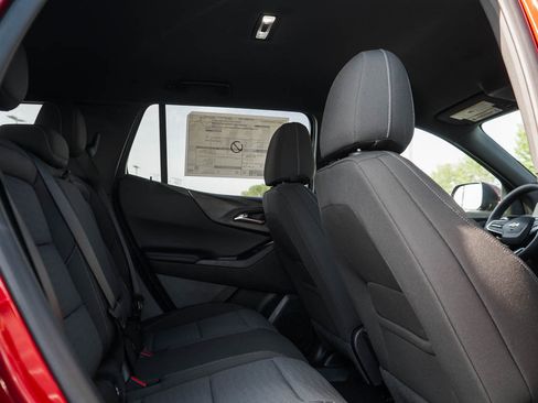 New 2027 Chevrolet Equinox LT AWD/4WD image 11