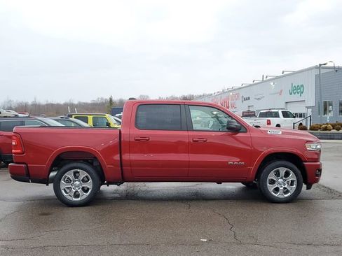 New 2026 RAM 1500 4x4 Crew Cab image 9