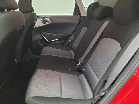 Used 2022 Kia Soul LX w/ Technology Package FWD image 18