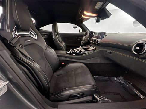 Used 2016 Mercedes-Benz AMG GT S image 23