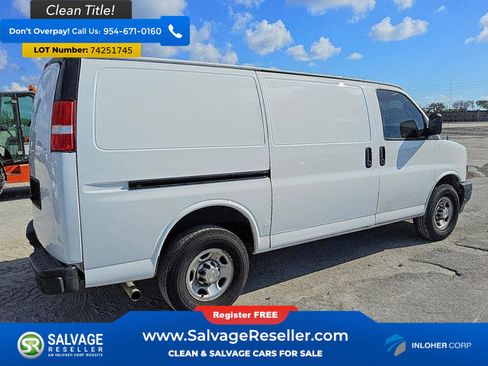 Used 2021 Chevrolet Express 2500 w/ Driver Convenience Package RWD image 4