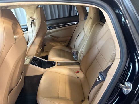 Used 2017 Porsche Panamera Turbo AWD/4WD image 13