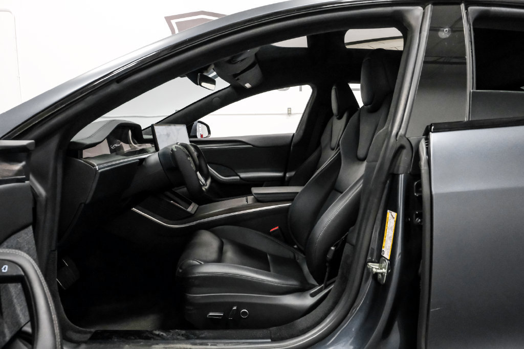 Used 2023 Tesla Model S AWD/4WD image 4