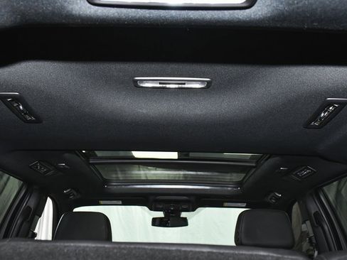 Used 2022 Chevrolet Tahoe LT w/ Luxury Package image 70