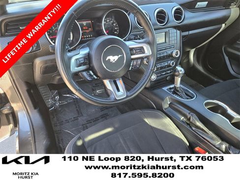 Used 2018 Ford Mustang EcoBoost image 5