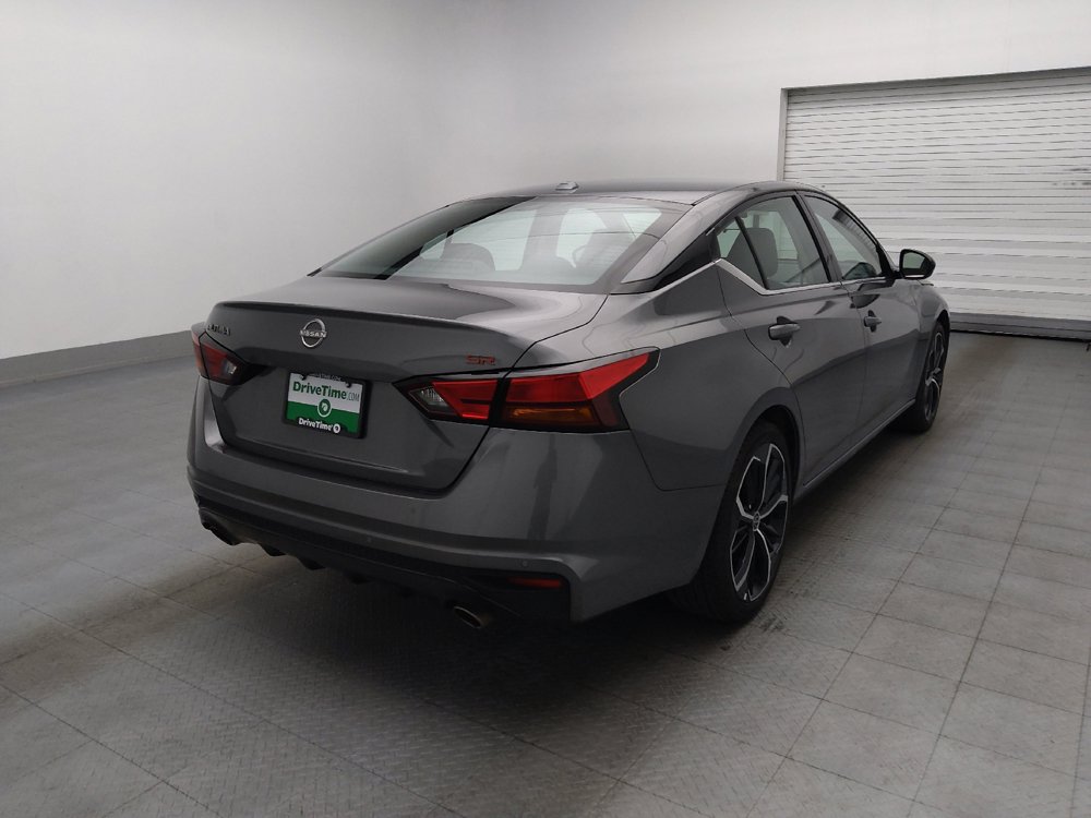 Used 2025 Nissan Altima 2.5 SR FWD image 9