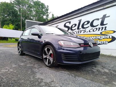 Used 2017 Volkswagen Golf 4-Door