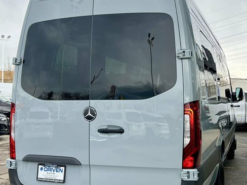 Used 2026 Mercedes-Benz Sprinter 3500 image 5