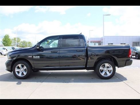 Used 2016 RAM 1500 Sport w/ Convenience Group AWD/4WD image 4