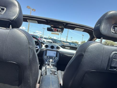 Used 2021 Ford Mustang Premium RWD image 25