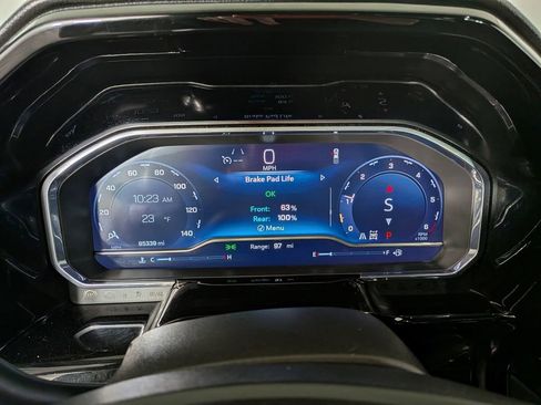 Used 2023 Chevrolet Silverado 1500 LT Trail Boss image 23