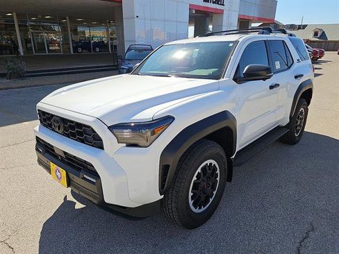 New 2026 Toyota 4Runner TRD Off-Road Premium image 2