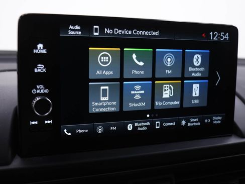 Used 2025 Honda Pilot TrailSport image 8