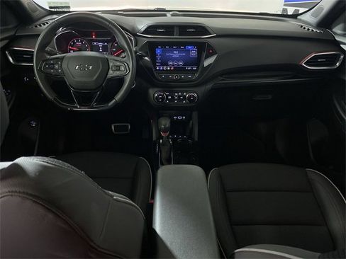 Certified 2023 Chevrolet TrailBlazer RS w/ Sun and Liftgate Package image 26