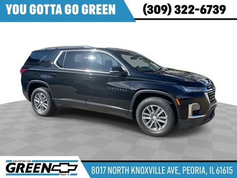 Used 2023 Chevrolet Traverse LT image 1