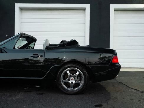 Used 1995 Porsche 968 Cabriolet RWD image 12
