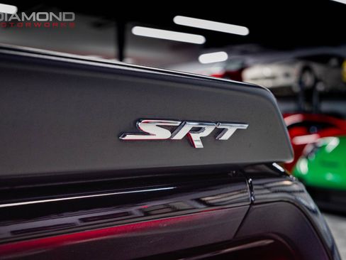Used 2016 Dodge Challenger SRT Hellcat RWD image 41