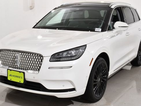 Used 2022 Lincoln Corsair Reserve w/ Equipment Group 201A image 2