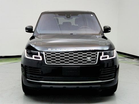Used 2020 Land Rover Range Rover HSE image 2