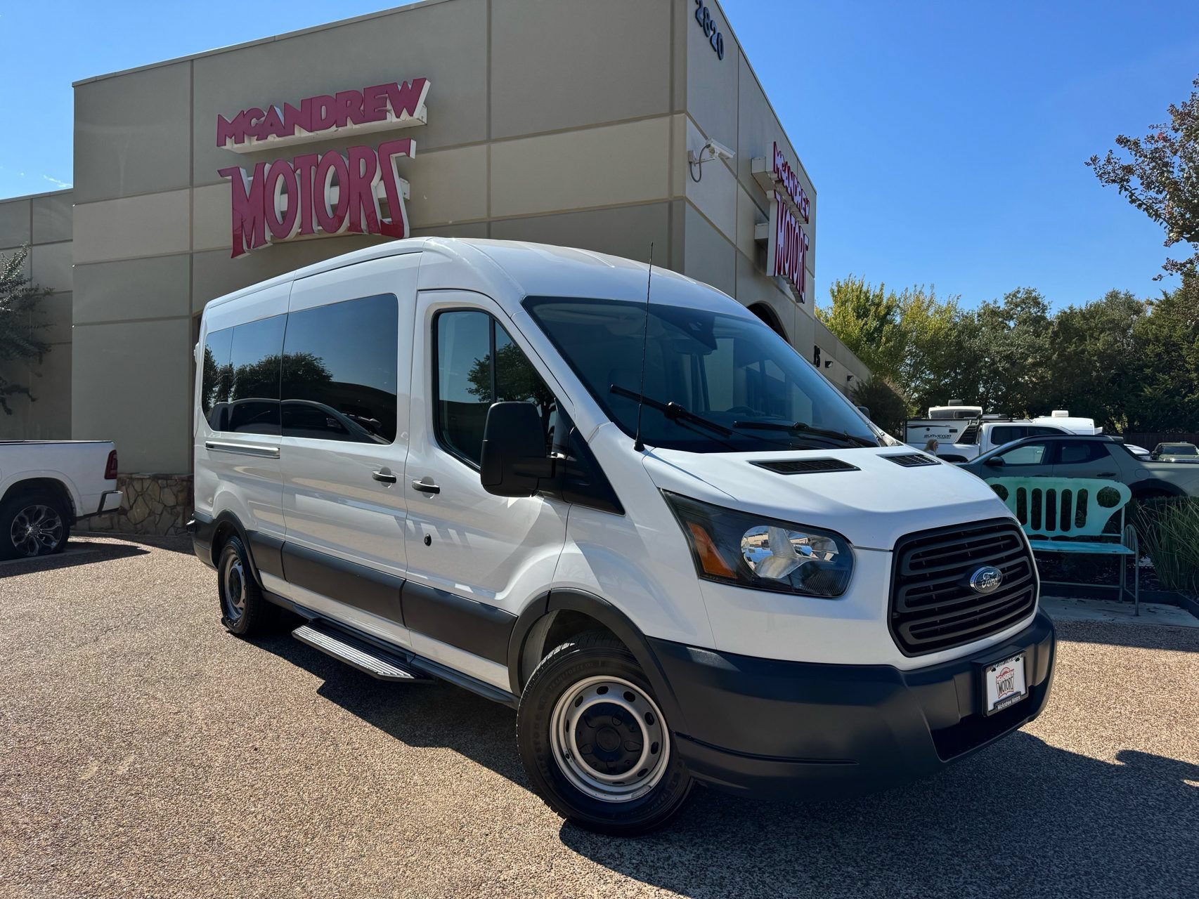 Used 2018 Ford Transit 350 XL RWD image 1