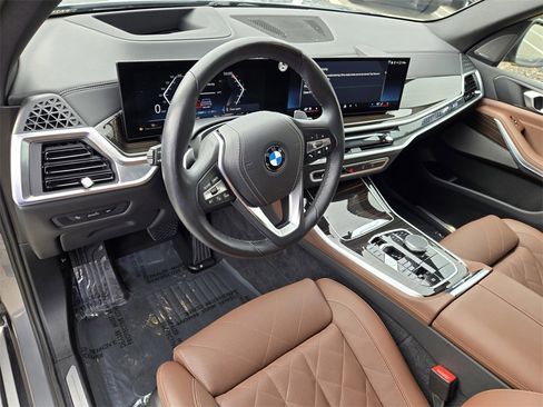 Used 2025 BMW X5 xDrive40i image 19