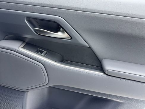 Used 2024 Lexus GX 550 w/ Cold Area Package image 49