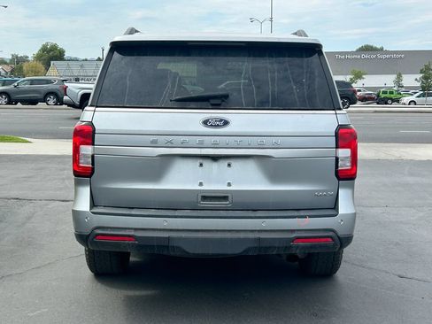 Used 2022 Ford Expedition Max XL AWD/4WD image 4
