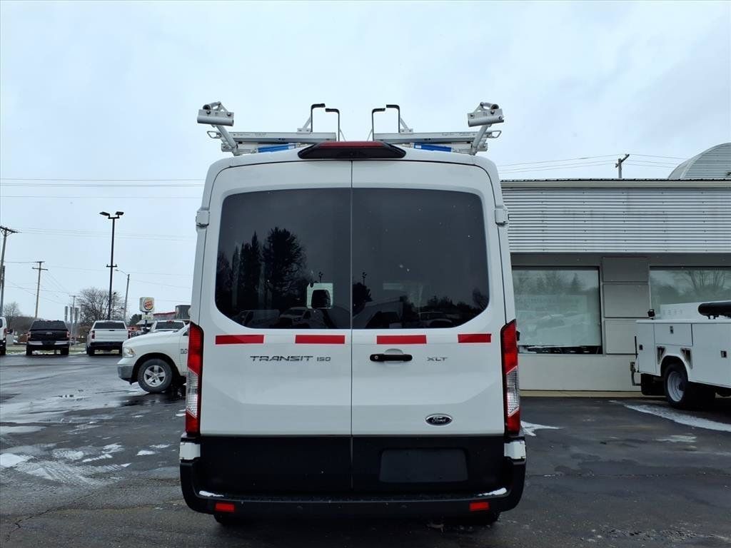 Used 2019 Ford Transit 150 XLT RWD image 6