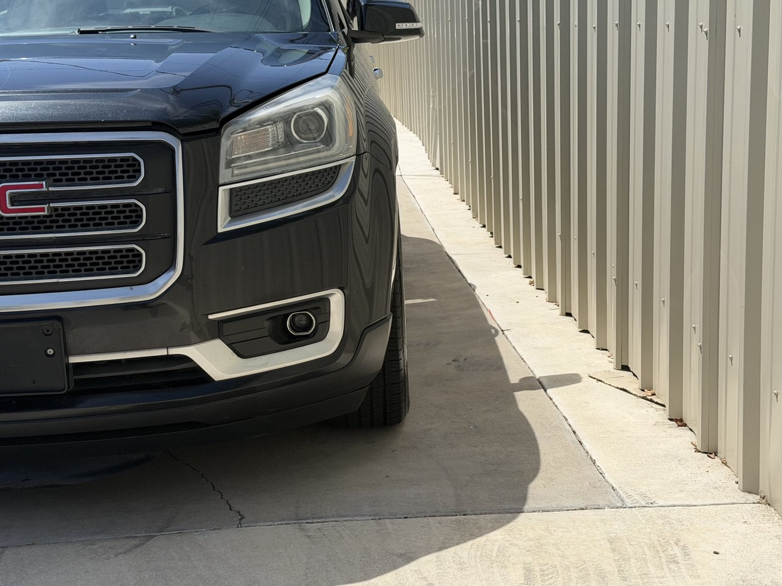 Used 2014 GMC Acadia SLT FWD image 9