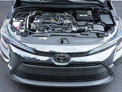 Used 2023 Toyota Corolla LE FWD image 7