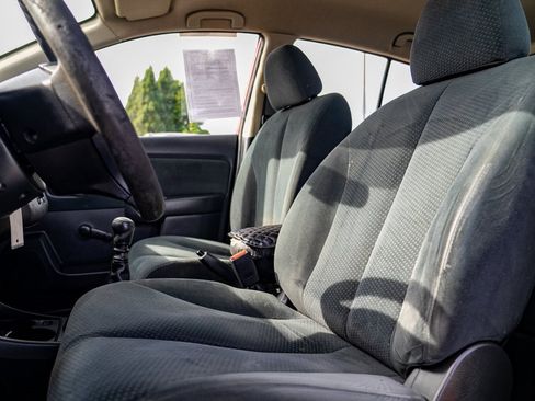 Used 2010 Nissan Versa 1.8 S image 19