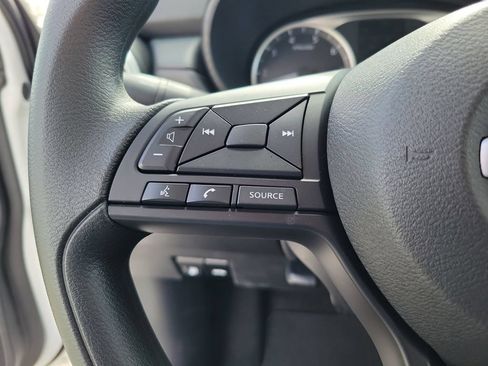 Used 2025 Nissan Versa S w/ Trunk Package FWD image 21